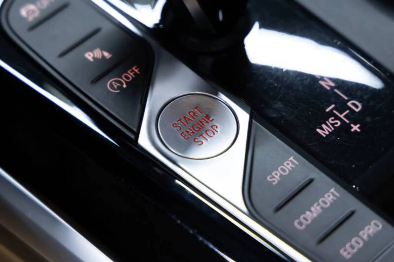 2019 BMW 3 Series 330i