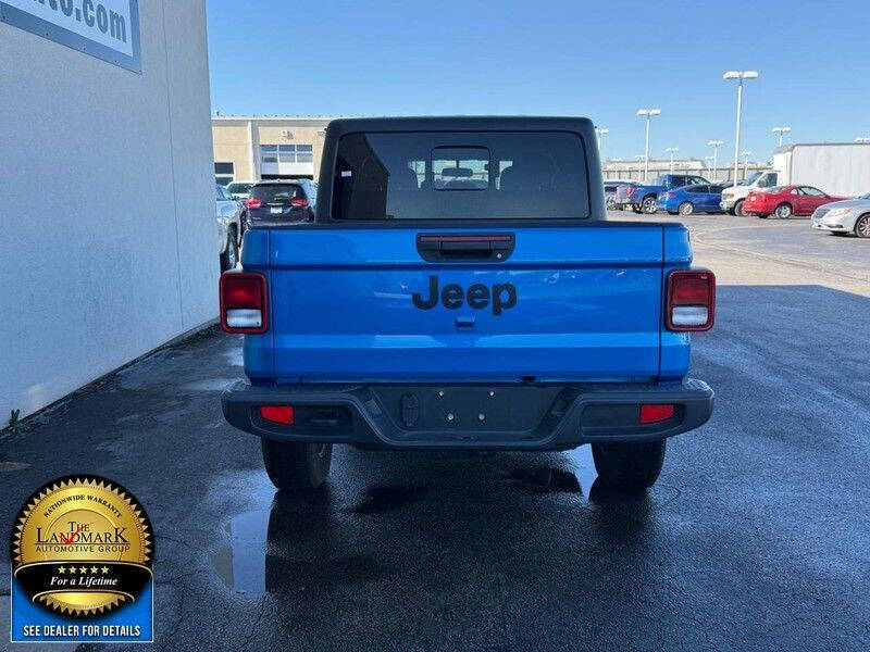 2023 Jeep Gladiator Sport