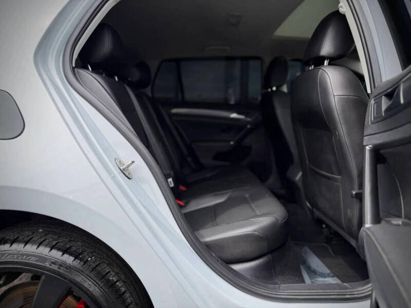 2021 Volkswagen Golf TSI