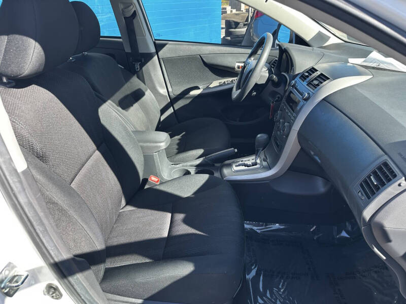 2011 Toyota Corolla S