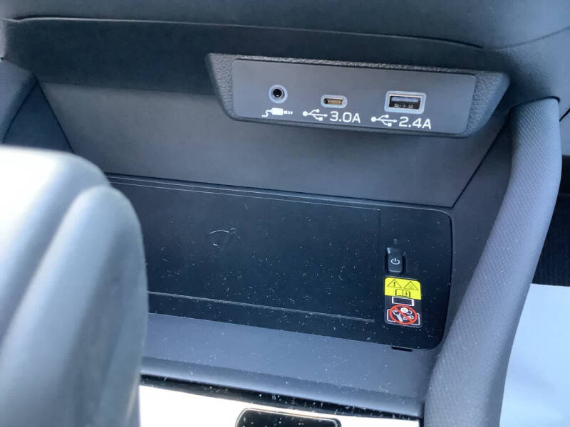 2025 Subaru Forester Limited Hybrid