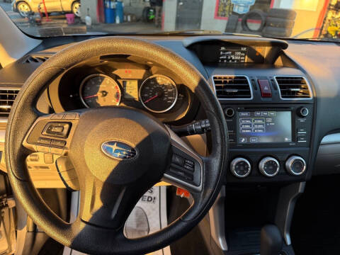 2016 Subaru Forester 2.5i