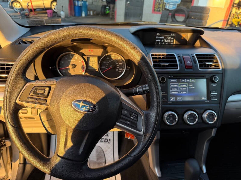 2016 Subaru Forester 2.5i