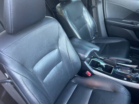 2017 Honda Accord Hybrid EX-L