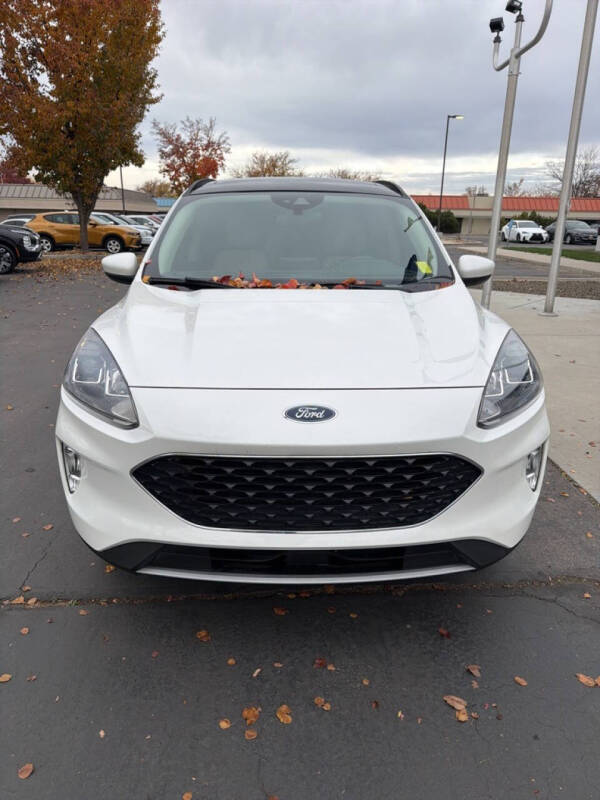 2020 Ford Escape SEL