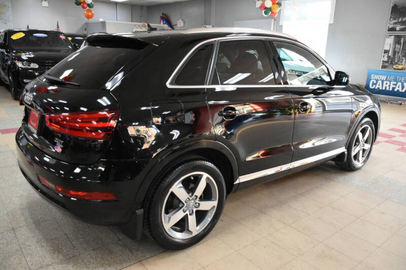 2015 Audi Q3 2.0T quattro Prestige