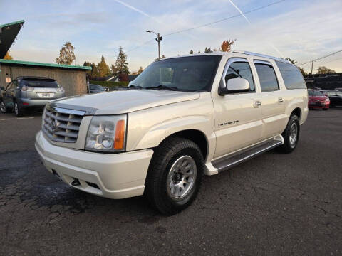 2006 Cadillac Escalade ESV for sale at ALPINE MOTORS in Milwaukie OR