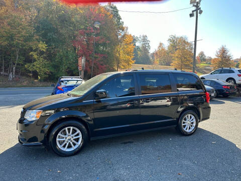 2018 Dodge Grand Caravan for sale at D & M Discount Auto Sales in Stafford VA