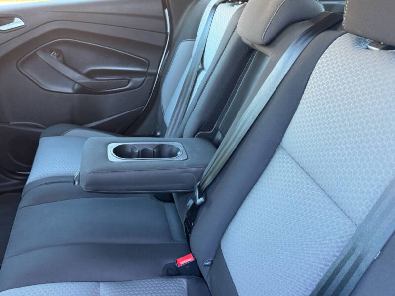 2017 Ford C-MAX Energi SE