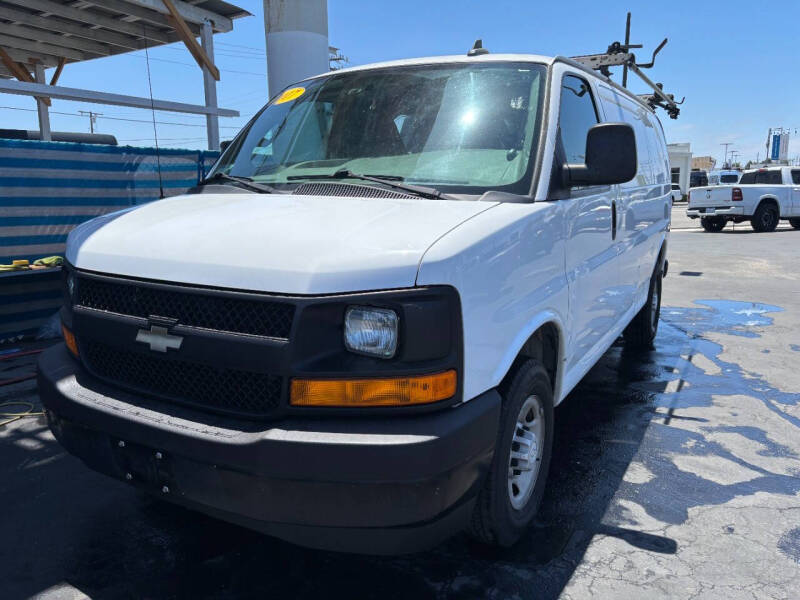 2017 Chevrolet Express 2500