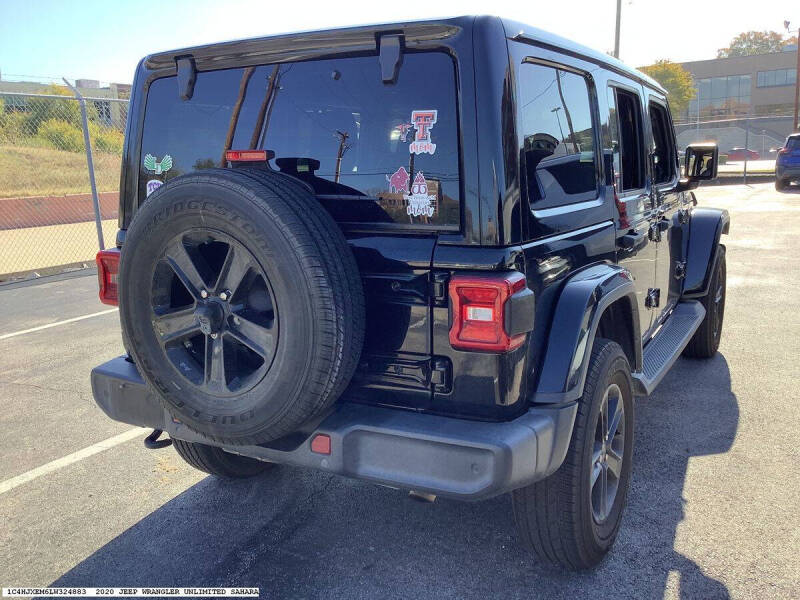 2020 Jeep Wrangler Unlimited Sahara Altitude