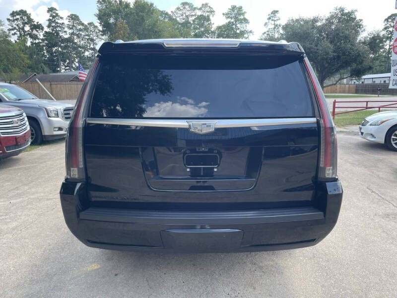 2018 Cadillac Escalade ESV Luxury