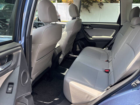 2014 Subaru Forester 2.5i Touring