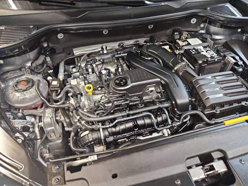 2024 Volkswagen Taos SE