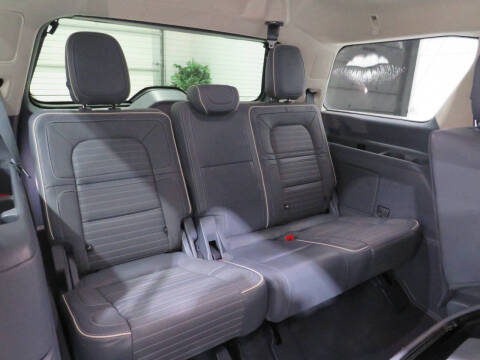 2019 Lincoln Navigator Black Label