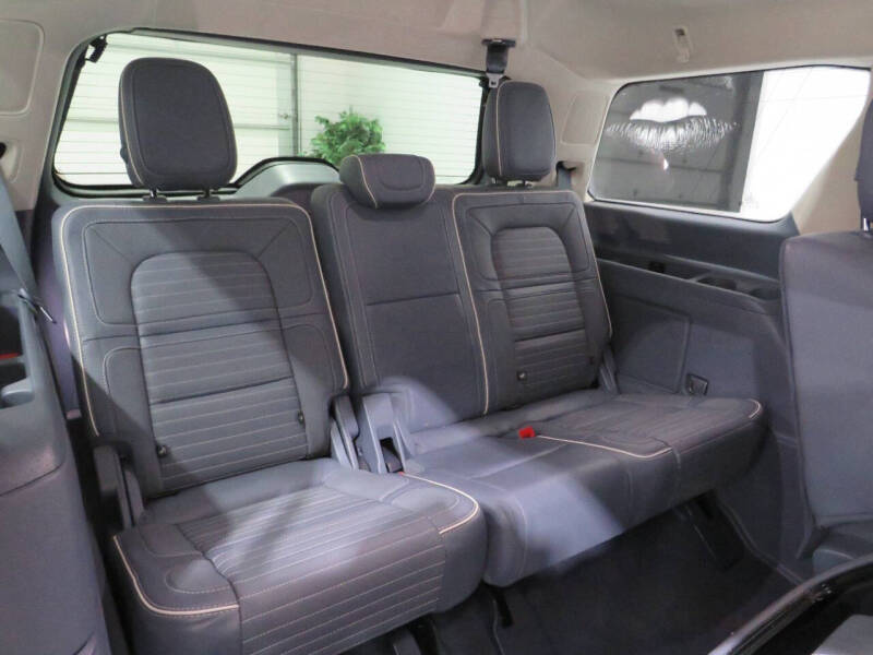 2019 Lincoln Navigator Black Label