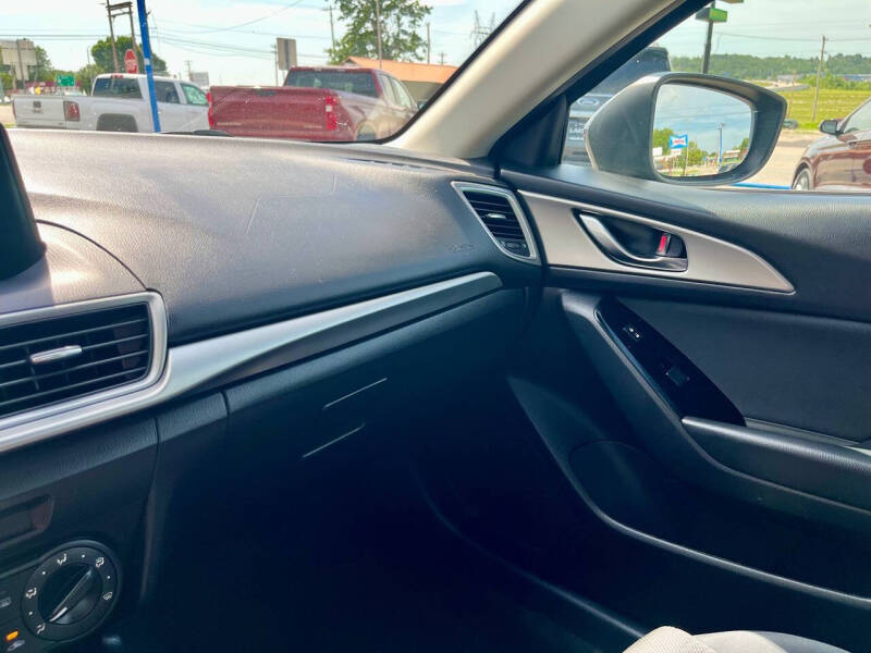2017 Mazda MAZDA3 Sport