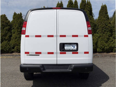 2021 Chevrolet Express 2500