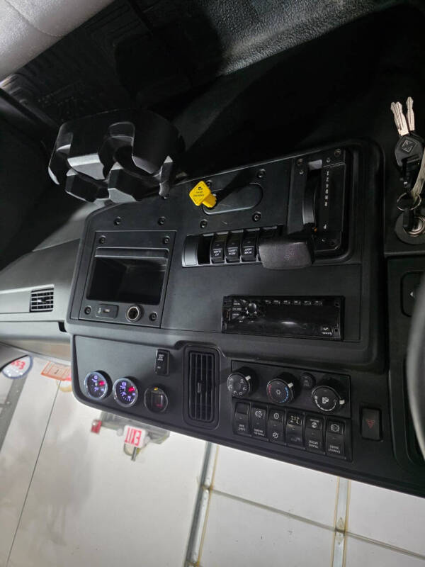 2020 International MV607