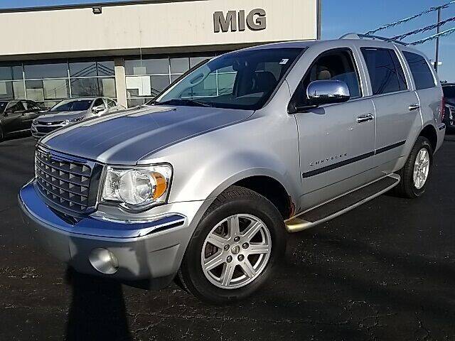 Used 2007 Chrysler Aspen Limited with VIN 1A8HW58267F566300 for sale in Bellefontaine, OH