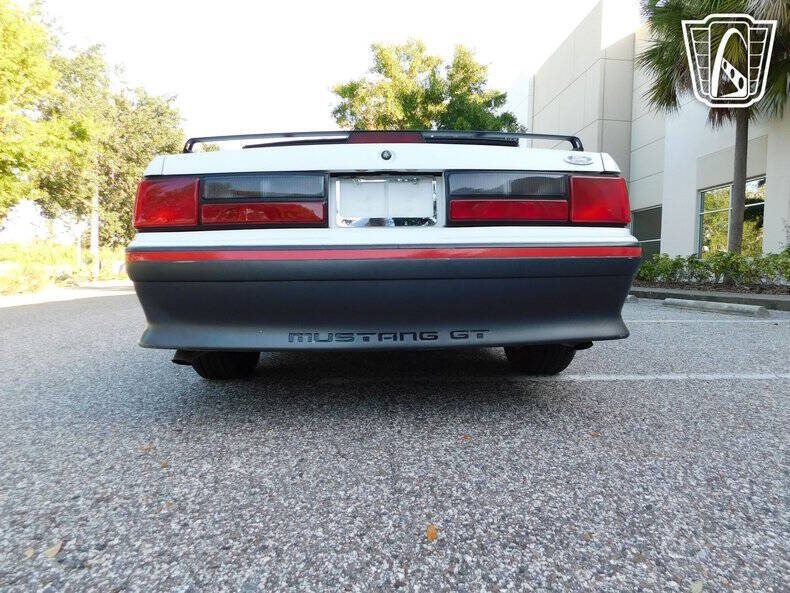 1987 Ford Mustang GT
