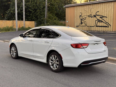 2015 Chrysler 200 C