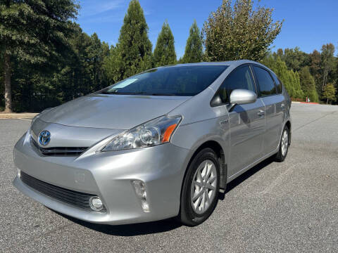 2013 Toyota Prius v Three