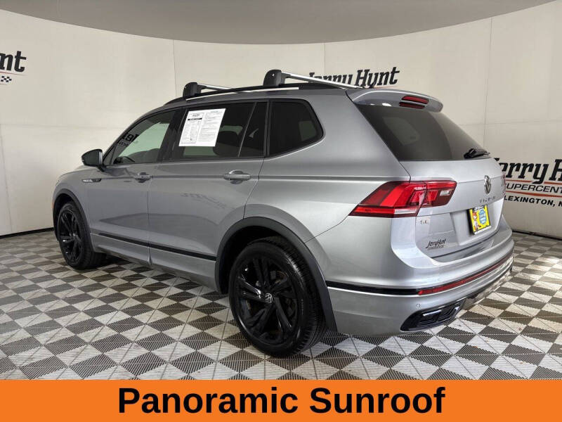 2024 Volkswagen Tiguan SE R-Line Black