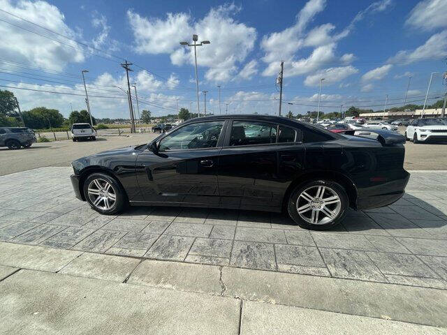 2013 Dodge Charger SXT