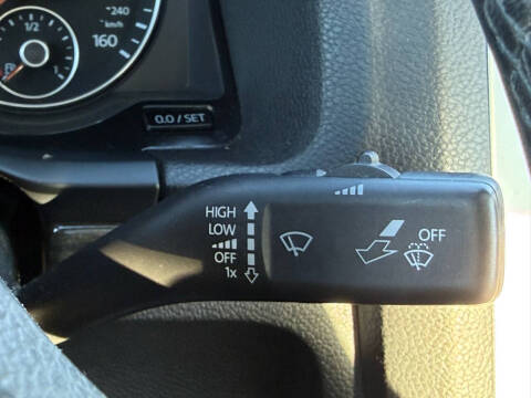 2013 Volkswagen Eos Lux SULEV