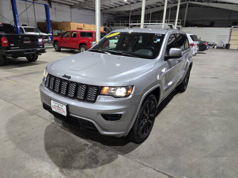 2017 Jeep Grand Cherokee Altitude