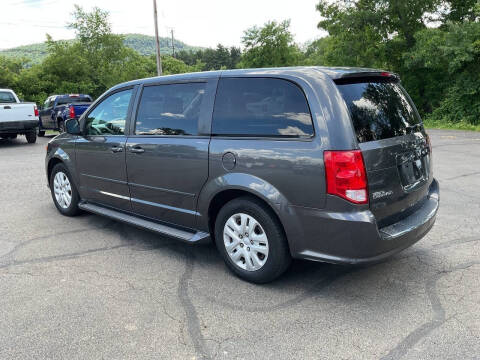 2016 Dodge Grand Caravan SE