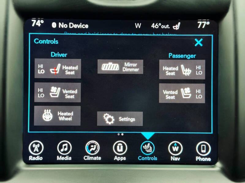 2017 Chrysler 300 C Platinum