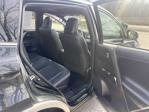 2016 Toyota RAV4 SE