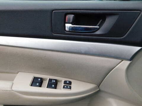 2014 Subaru Outback 2.5i