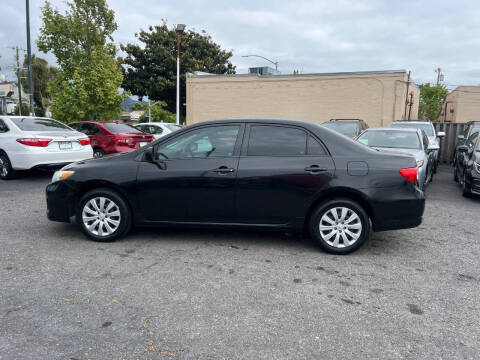 2012 Toyota Corolla LE