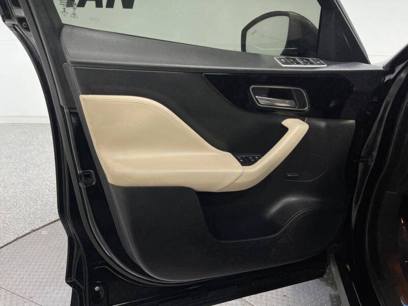 2020 Jaguar F-PACE 25t Premium