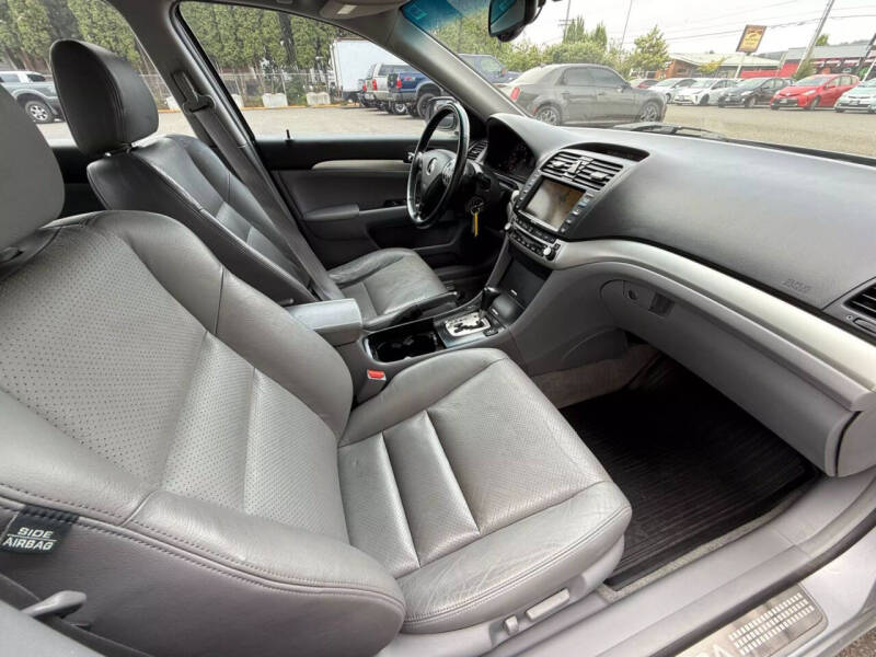 2005 Acura TSX w/Navi