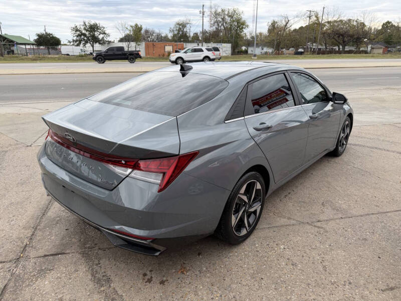 2021 Hyundai Elantra Limited