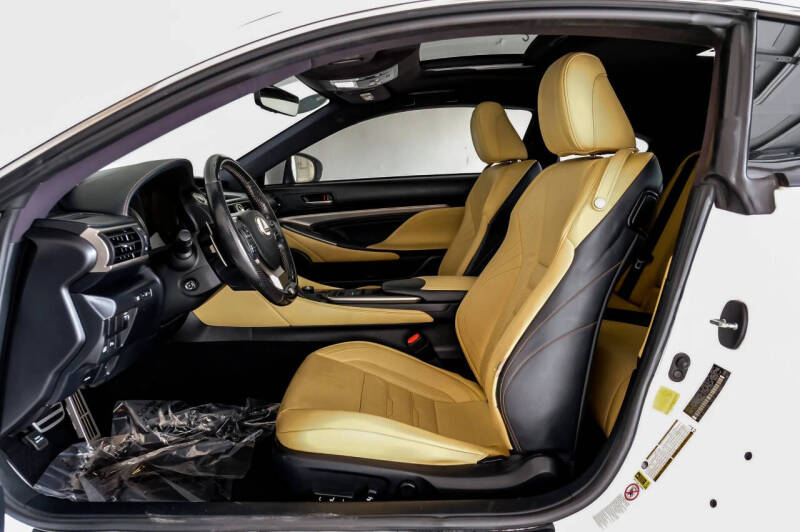 2016 Lexus RC 200t