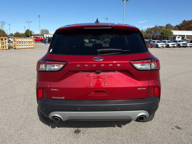 2022 Ford Escape SEL