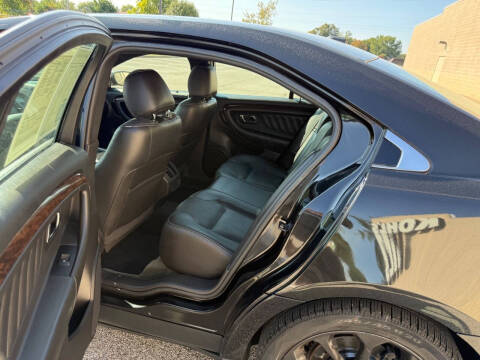 2014 Ford Taurus Limited