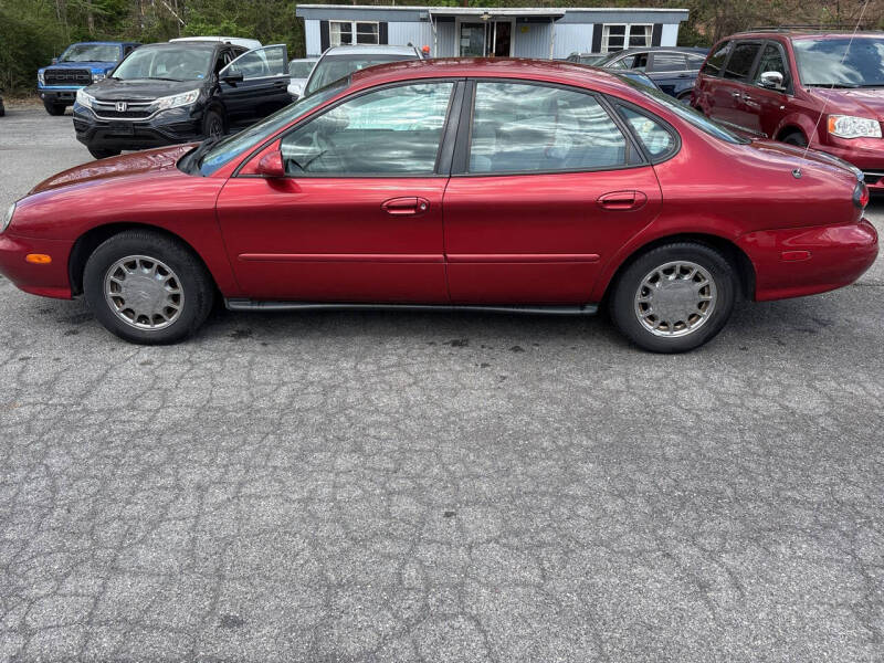 1998 Ford Taurus SE