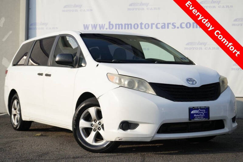 2011 Toyota Sienna Base 7-Passenger