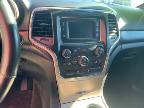 2015 Jeep Grand Cherokee Laredo