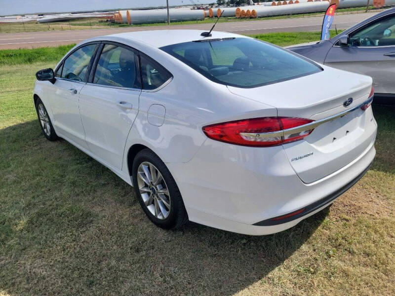 2017 Ford Fusion SE