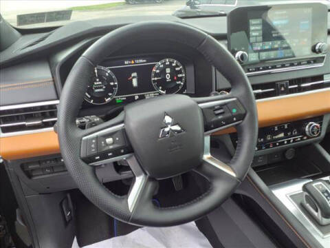 2023 Mitsubishi Outlander PHEV 40th Anniversary