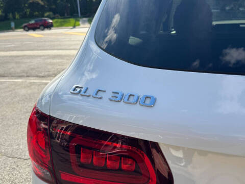 2021 Mercedes-Benz GLC GLC 300 4MATIC