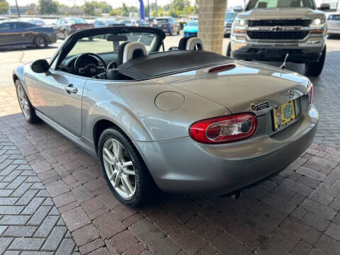2010 Mazda MX-5 Miata Grand Touring