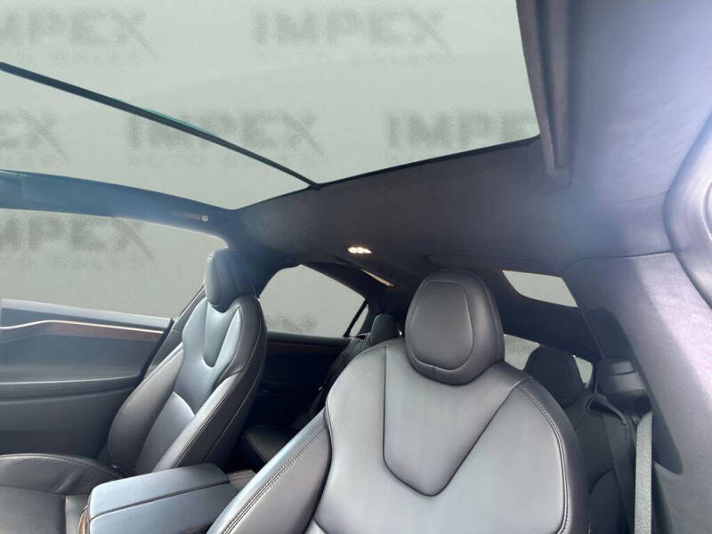 2020 Tesla Model X Long Range